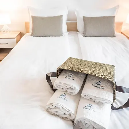 아파트 Bright And Comfy Place *