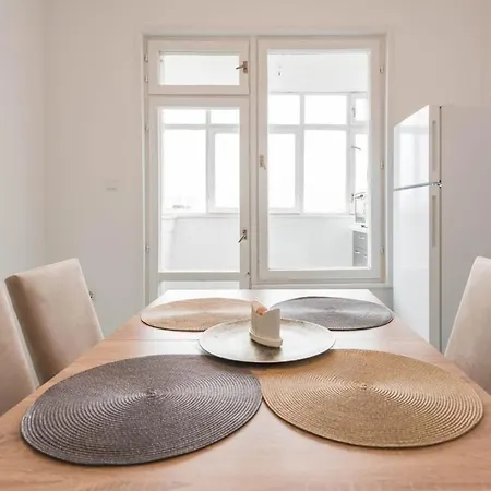 Bright And Comfy Place Варна