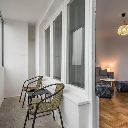 Bright And Comfy Place Varna